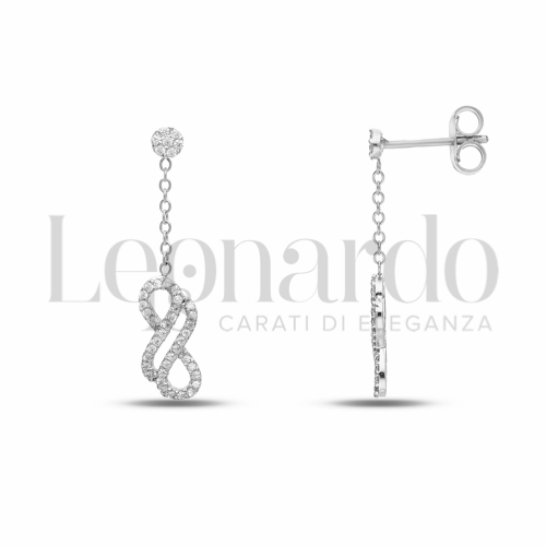 Forma Infinito con Zircone bianco in Oro Bianco da 2,5gr.