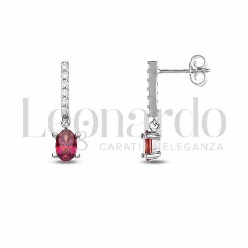 Forma Ovale con Pietra di Colore Rosso e zirconi bianchi in Oro Bianco da 2gr.