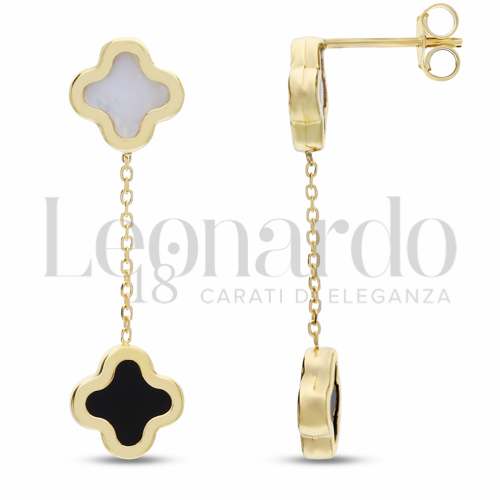 Forma Quadrifoglio con Onice + Madreperla in Oro Giallo da 2gr.