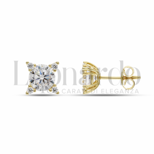 con Zircone bianco da Misura pietra 6,00 mm in Oro Giallo da 2,3gr.