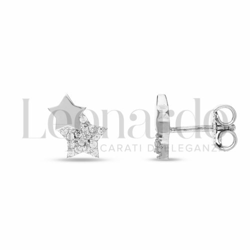 Misura o soggetto Stella con Zircone bianco in Oro Bianco da 1,7gr.