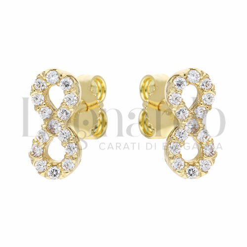 con Pavé di zirconi bianchi in Oro Giallo da 1,3gr.