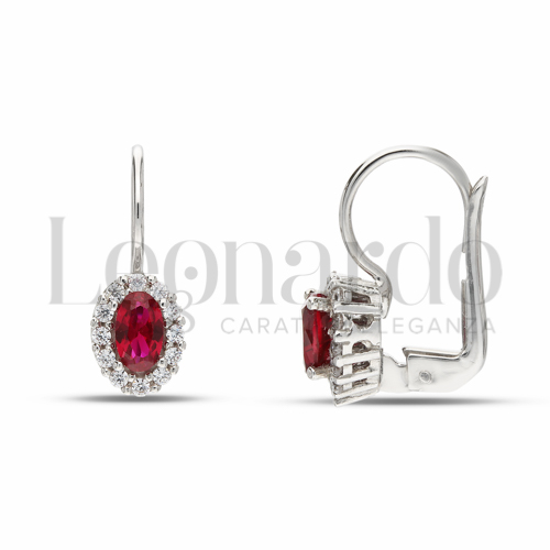 Forma Ovale con Pietra di Colore Rosso e zirconi bianchi in Oro Bianco da 2,9gr.