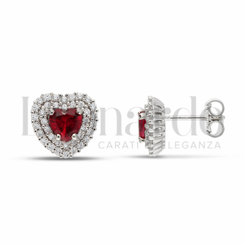 Forma Cuore con Pietra di Colore Rosso e zirconi bianchi in Oro Bianco da 3gr.