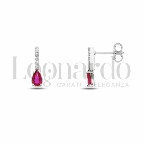 Forma Goccia con Pietra di Colore Rosso e zirconi bianchi in Oro Bianco da 1,3gr.
