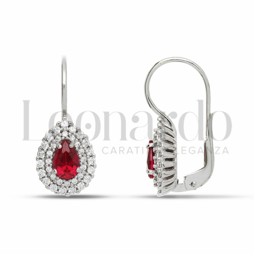 Forma Goccia con Pietra di Colore Rosso e zirconi bianchi in Oro Bianco da 3,7gr.