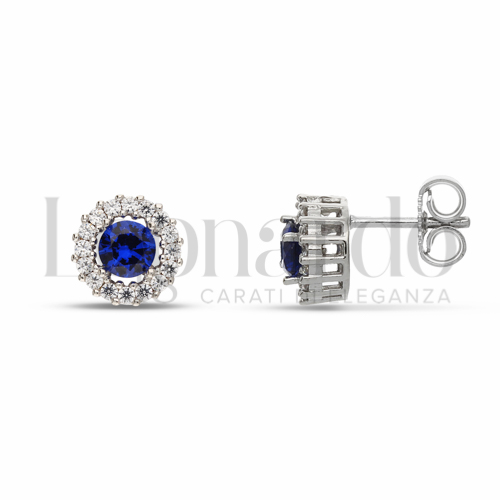 Forma Tondo con Pietra di Colore Blu e zirconi bianchi in Oro Bianco da 2,4gr.