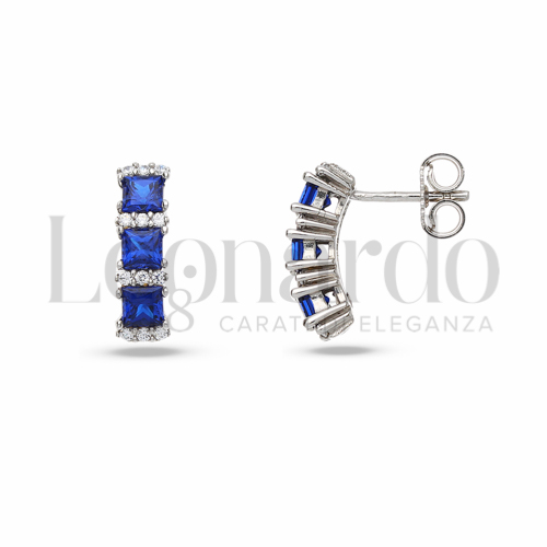 Forma Quadrato con Pietra di Colore Blu e zirconi bianchi in Oro Bianco da 2,4gr.