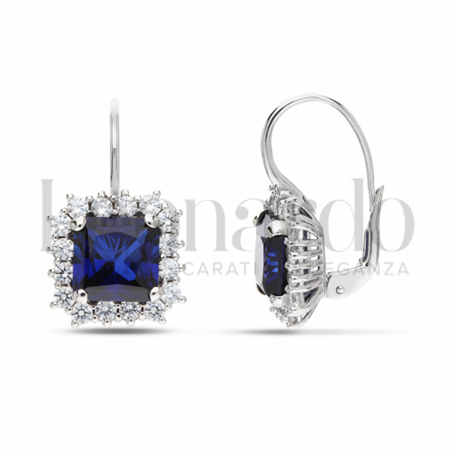 Forma Quadrato con Pietra di Colore Blu e zirconi bianchi in Oro Bianco da 6,3gr.