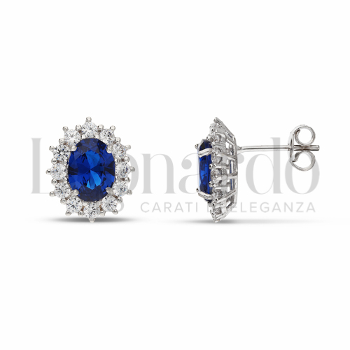 Forma Ovale con Pietra di Colore Blu e zirconi bianchi in Oro Bianco da 3,5gr.