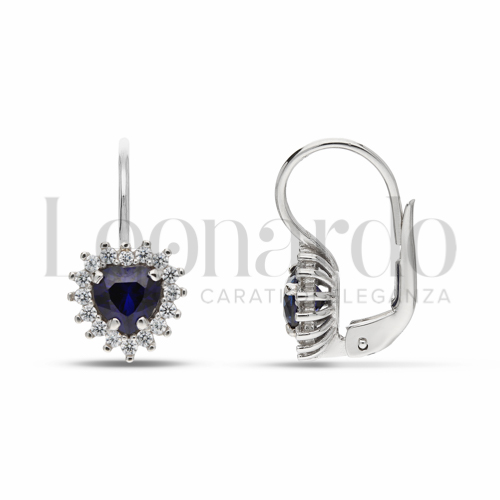 Forma Cuore con Pietra di Colore Blu e zirconi bianchi in Oro Bianco da 2,5gr.