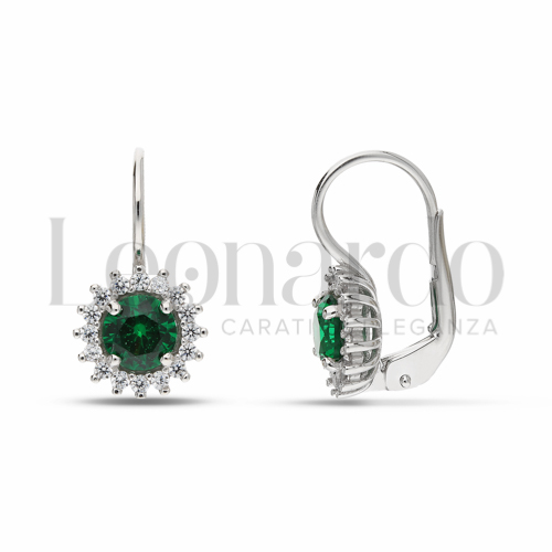 Forma Tondo con Pietra di Colore Verde e zirconi bianchi in Oro Bianco da 2,5gr.