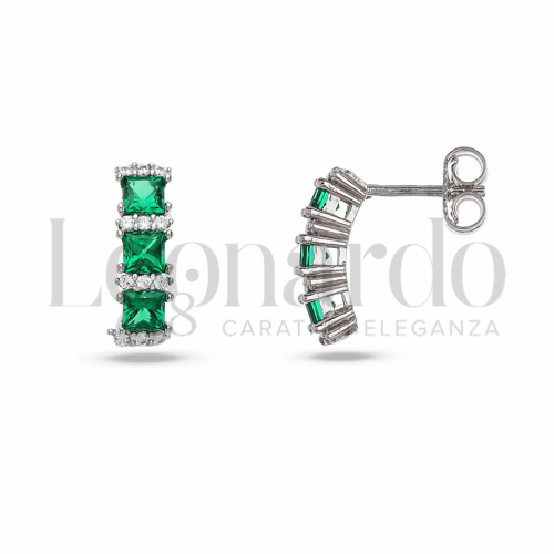 Forma Quadrato con Pietra di Colore Verde e zirconi bianchi in Oro Bianco da 2,4gr.