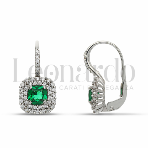 Forma Quadrato con Pietra di Colore Verde e zirconi bianchi in Oro Bianco da 3,9gr.