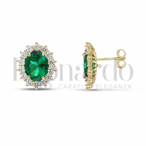Forma Ovale con Pietra di Colore Verde e zirconi bianchi in Oro Giallo da 5,1gr.