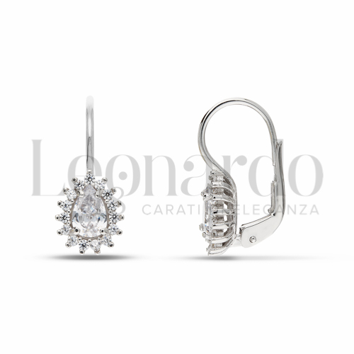 Forma Goccia con Pietra Bianca e zirconi bianchi in Oro Bianco da 2,5gr.