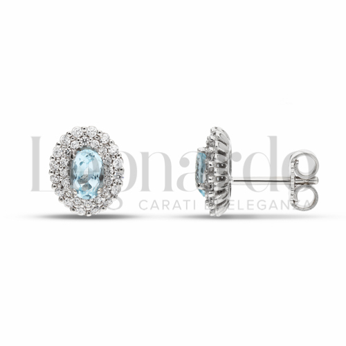 Forma Ovale con Topazio azzurro e zirconi bianchi in Oro Bianco da 2,9gr.