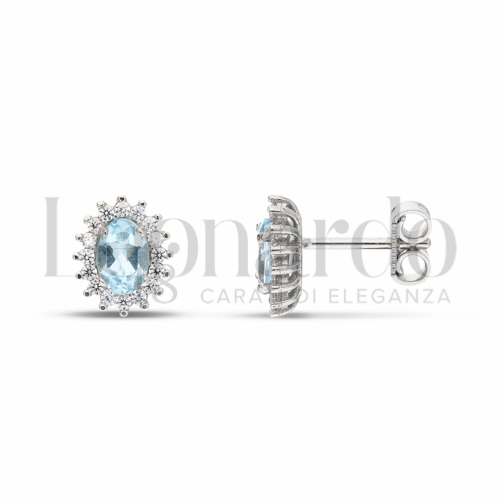Forma Ovale con Topazio azzurro e zirconi bianchi in Oro Bianco da 2,2gr.