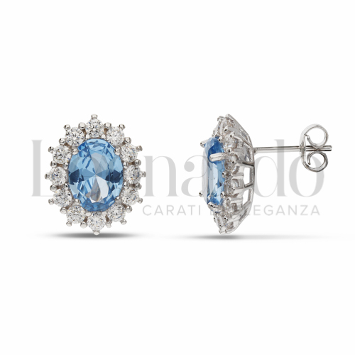 Forma Ovale con Topazio azzurro e zirconi bianchi in Oro Bianco da 3,2gr.