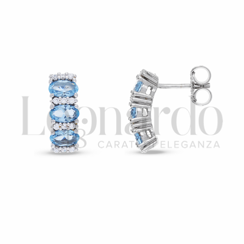 Forma Ovale con Topazio azzurro e zirconi bianchi in Oro Bianco da 3,1gr.