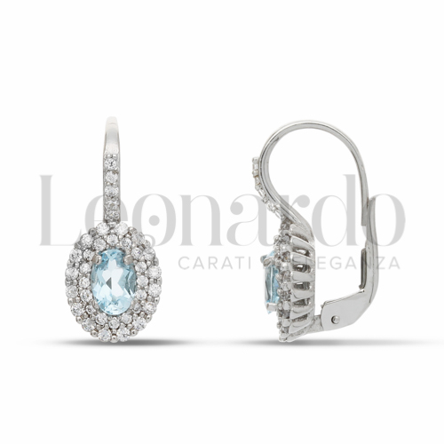 Forma Ovale con Topazio azzurro e zirconi bianchi in Oro Bianco da 3,7gr.