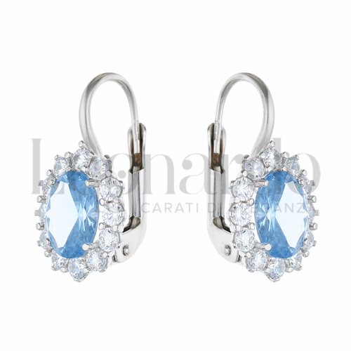 Forma Ovale con Topazio azzurro e zirconi bianchi in Oro Bianco da 4,4gr.