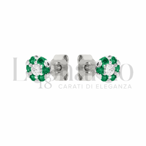 con Zirconi blu e zirconi bianchi in Oro Bianco da 1,3gr.