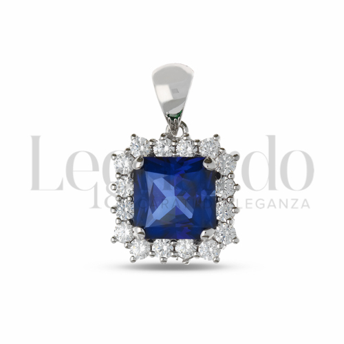 Forma Quadrato con Pietra di Colore Blu e zirconi bianchi in Oro Bianco da 2,8gr.