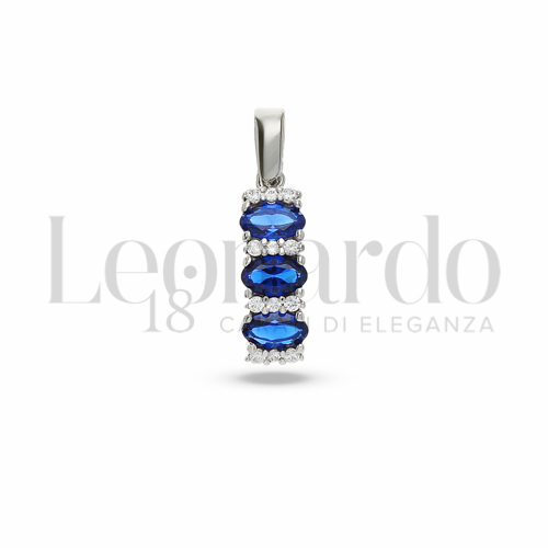 Forma Ovale con Pietra di Colore Blu e zirconi bianchi in Oro Bianco da 1,4gr.
