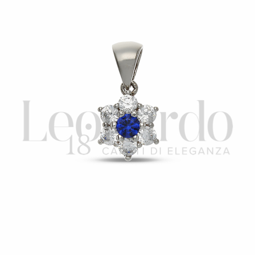 con Cuore di zirconi blu e contorno di zirconi bianchi in Oro Bianco da 0,7gr.