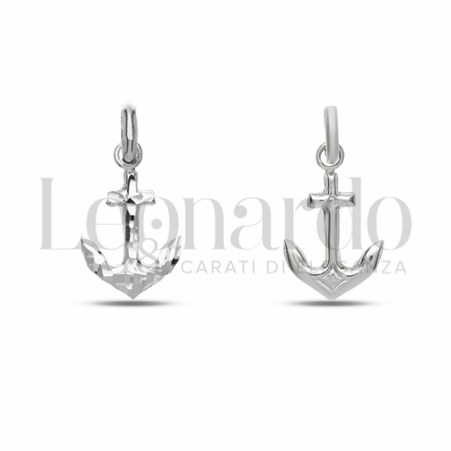 Modello Scatolato in Oro Bianco da 0,7gr.