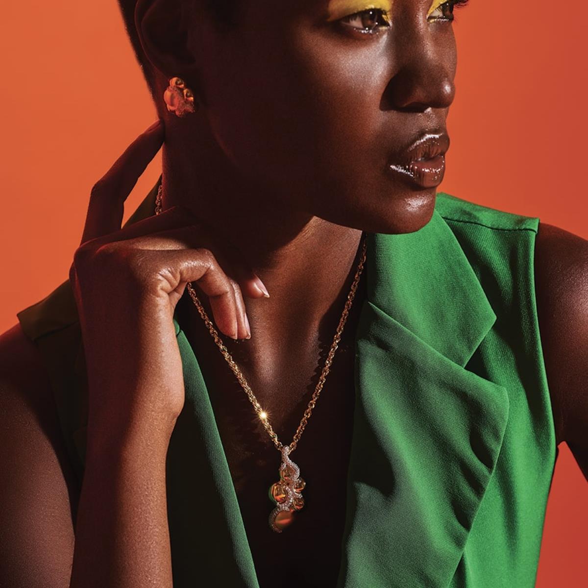 Editorial: Full Color